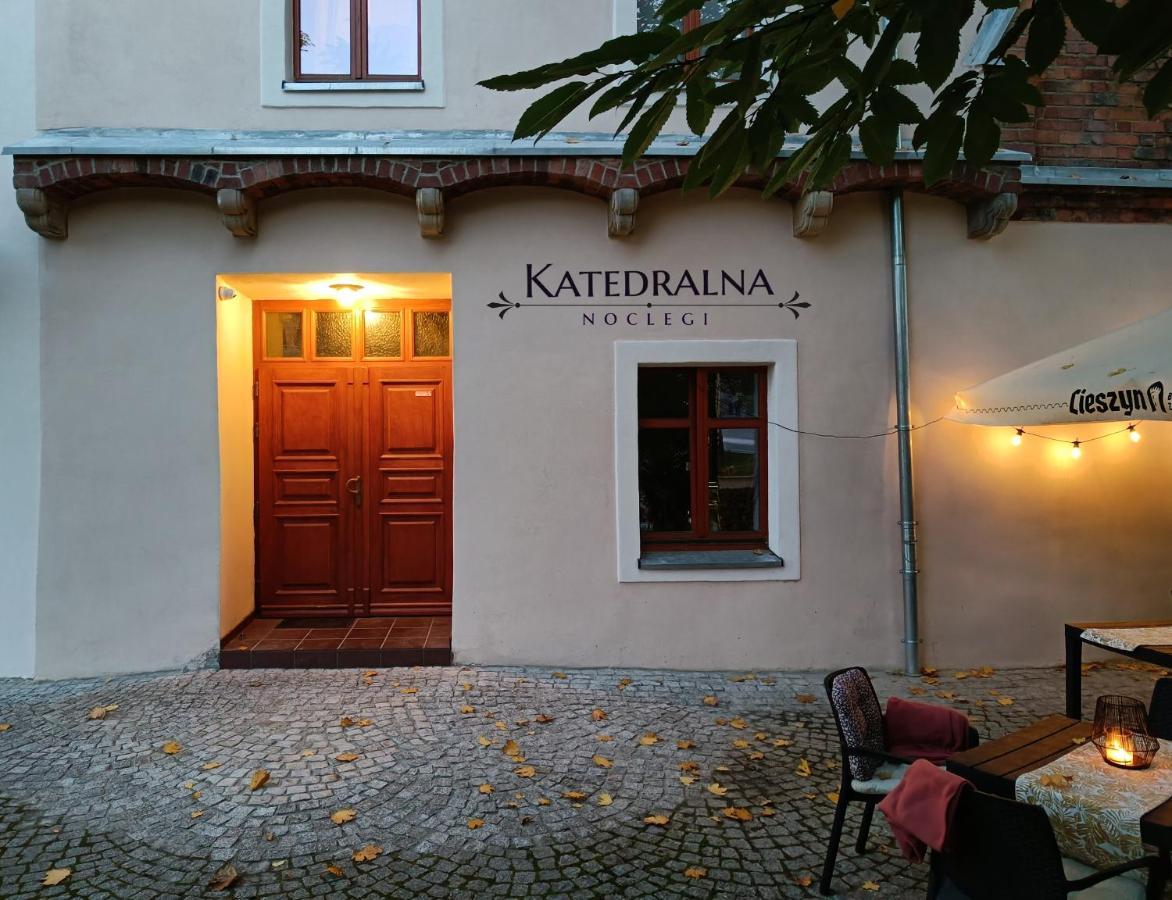 Katedralna Apart'S Legnica Kültér fotó